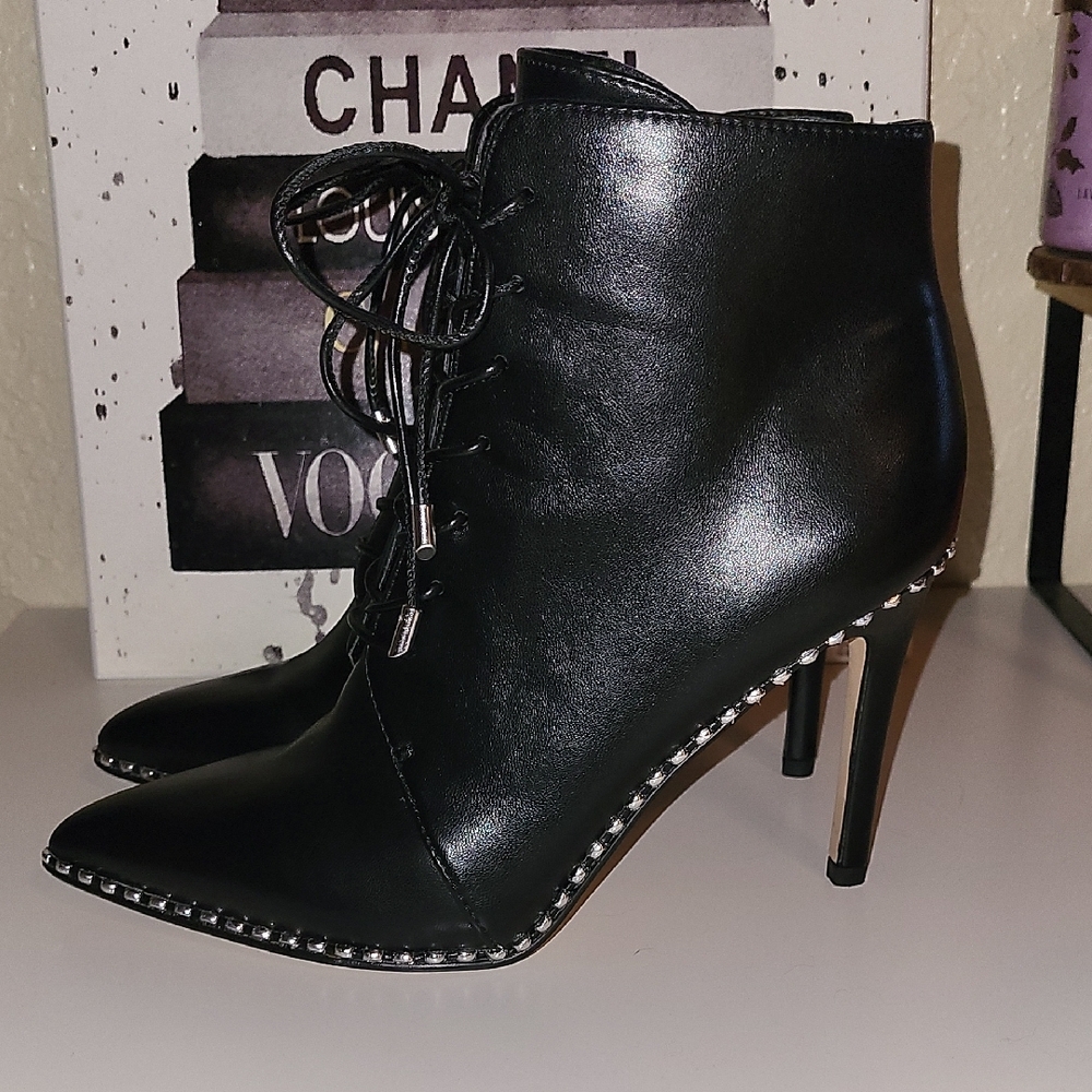 BCBGeneration Silver and Black Ankle Booties with Stiletto Heel - Picture 4 of 8